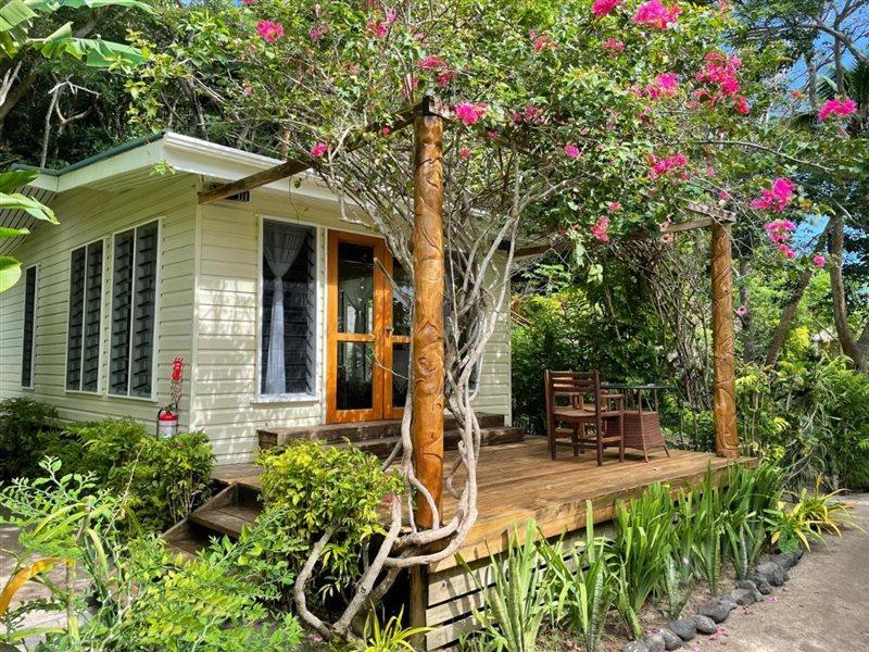 Sau Bay Resort - Off Taveuni Na Sau Bay Eksteriør bilde